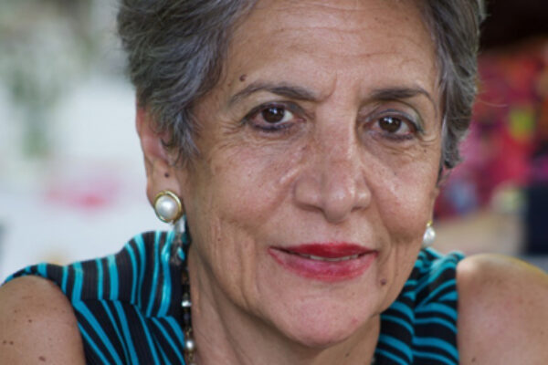 Tribuna de Eva Levy ” Un alto déficit de tecnólogos… y tecnólogas»