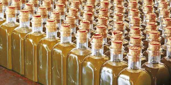 Crespo traslada al Ministerio la petición de medidas de apoyo del sector del aceite de oliva andaluz