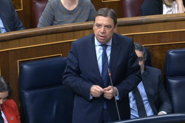 Planas señala que el cumplimiento de la ley de la cadena alimentaria “no es una opción, es una obligación legal”