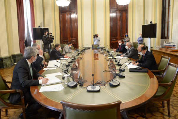 El ministro Planas aborda con Cooperativas Agro-alimentarias de España los avances en la reforma de la PAC