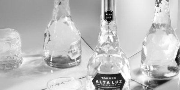Nace Torres Alta Luz, el primer brandy cristalino, elaborado en Barcelona