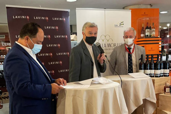Montilla-Moriles estrena en Lavinia su nueva imagen de marca