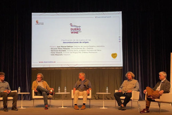 La riqueza y la importancia del suelo de Castilla y León abren la primera jornada del Duero Wine 2021 en Valladolid
