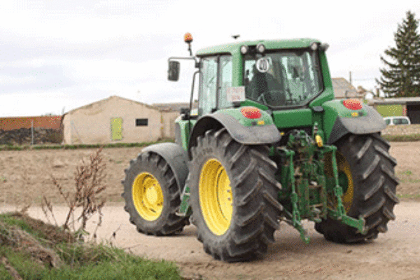 La brutal subida de los costes de producción ahoga a agricultores y ganaderos