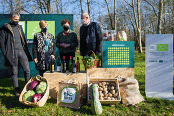 Nace el distintivo EKOLURRA, para la alimentación ecológica en Euskadi
