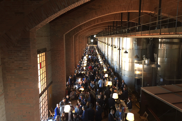 Juvé & Camps y Primeras Marcas celebran MAGNIFICAT en la edición del centenario de la histórica casa cavista