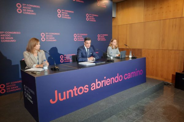 La transformación del comercio requerirá de una inversión de hasta 600.000 millones hasta 2030 para garantizar el futuro del sector