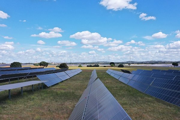 El Corte Inglés alcanza con NoyFund y Eranovum uno de los mayores acuerdos de suministro de energía solar a largo plazo