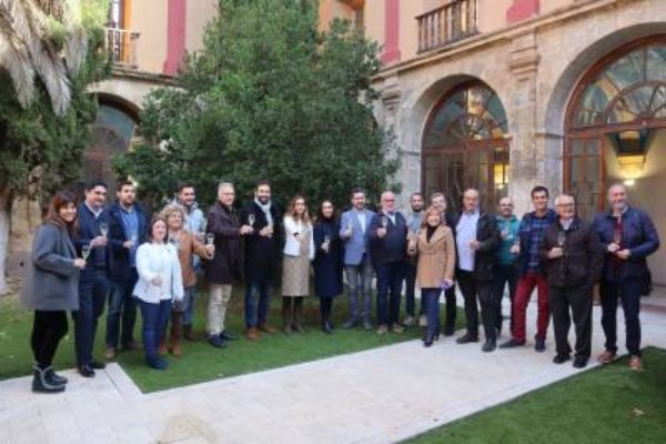 Isaura Navarro asegura que la denominación Cava de Requena supone un ‘revulsivo socioeconómico cualitativo’ para el sector