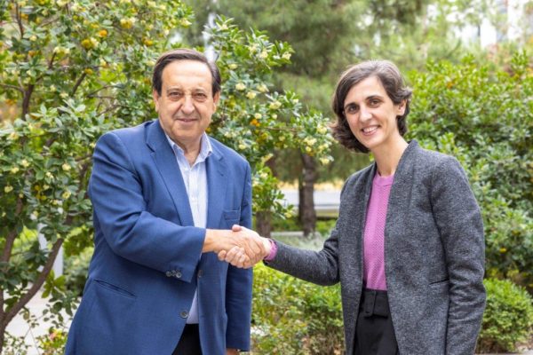 ASAJA  y REPSOL firman un acuerdo de colaboración  para transformar residuos agrícolas en combustibles renovables