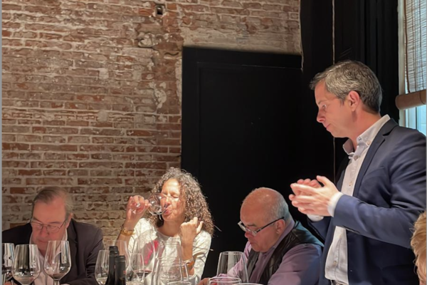 Legaris lanza un nuevo vino de altura y de pueblo: Gumiel de Mercado