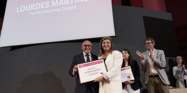Lourdes Martínez Zabala, premio Gran Emprendedor de Álava en reconocimiento a su trayectoria empresarial