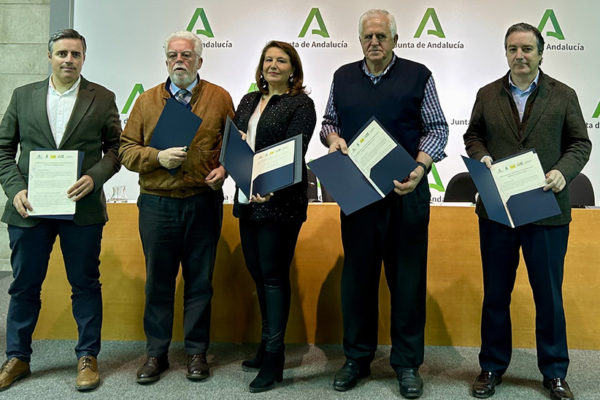La Junta solicita al MAPA el aplazamiento de la entrada en vigor del cuaderno digital agrario