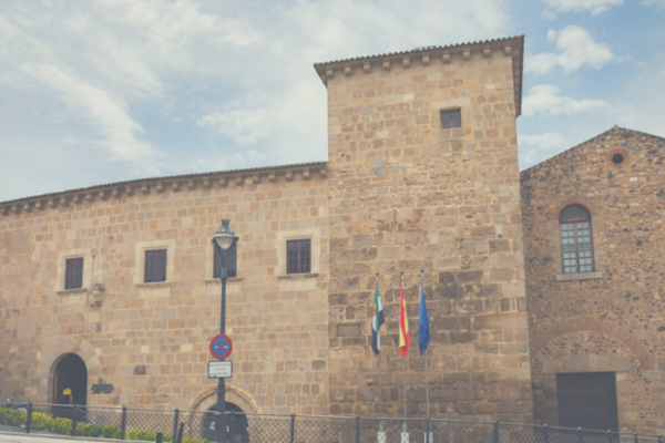 Extremadura publica la convocatoria de ayudas para promoción y comunicación en terceros países del sector vitivinícola extremeño