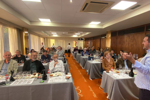 OIVE cierra el programa del congreso «LifeStyle, Diet, Wine and Health» con una cata de vinos españoles