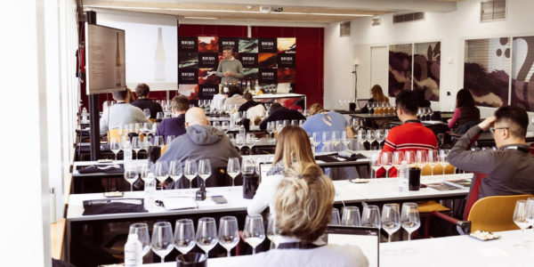 Matrícula de Honor para el programa «Formador Oficial en Vinos de Rioja»