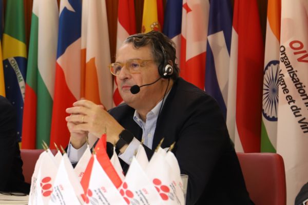 Pau Roca, director general de la OIV, muere en Dijon a los 65 años