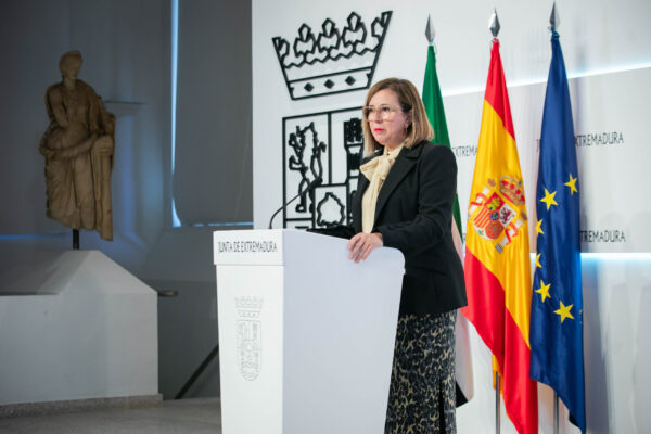 Mercedes Morán tacha de «temporales y claramente insuficientes» las medidas planteadas por el ministro de Agricultura