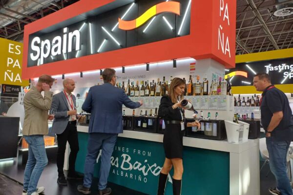 Los vinos de la DO Rías Baixas participan en Prowein 2024