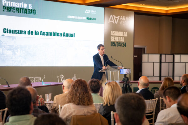 Gonzalo Capellán avanza que el Gobierno de La Rioja ya trabaja en la mejora de la fiscalidad de agricultores