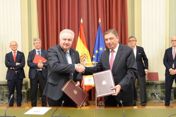 La FEV renueva el convenio de colaboración con el MAPA y le traslada las prioridades de su nueva presidencia