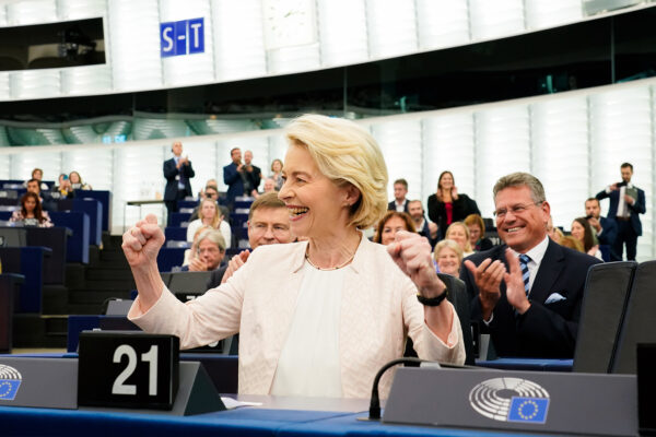 El Parlamento reelige a von der Leyen como presidenta de la Comisión Europea