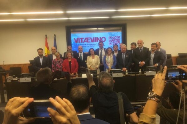La comunidad vitivinícola europea lanza la Declaración VITÆVINO para defender la cultura del vino y la convivencia