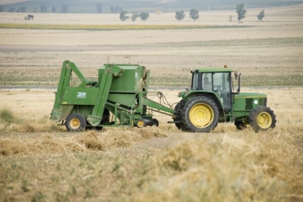 Más de 1.200 agricultores y ganaderos se beneficiarán del Plan Renove 2024 para la renovación de maquinaria agrícola