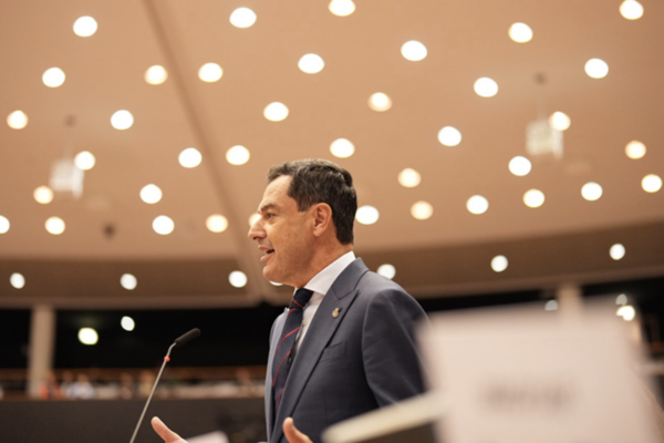Moreno pide al Consejo y a la Comisión Europea impulsar una normativa en materia de agua