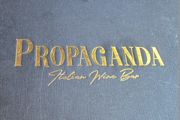 ¿Quieres quedar en un sitio Boho Chic? Propaganda es tu place to be