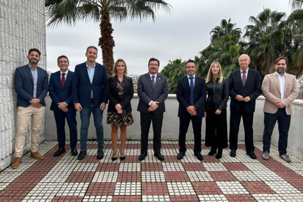 Guillermo Santamaría se reúne con la ASUPEX para escuchar sus necesidades tras la aprobación de sus nuevos estatutos