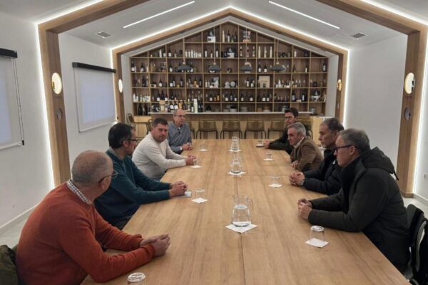 Valencia culmina el pago de las ayudas de la sequía beneficiando a 26.380 agricultores y ganaderos