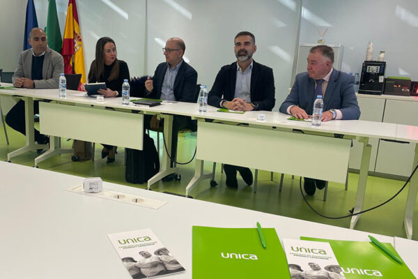 Andalucía aprobará una convocatoria de ayudas para que las comunidades de regantes aumenten la capacidad de almacenar agua