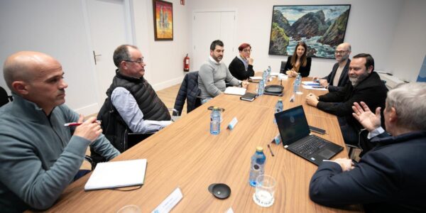 La Xunta y los consejos reguladores del vino gallego promocionarán este producto en el Parlamento Europeo