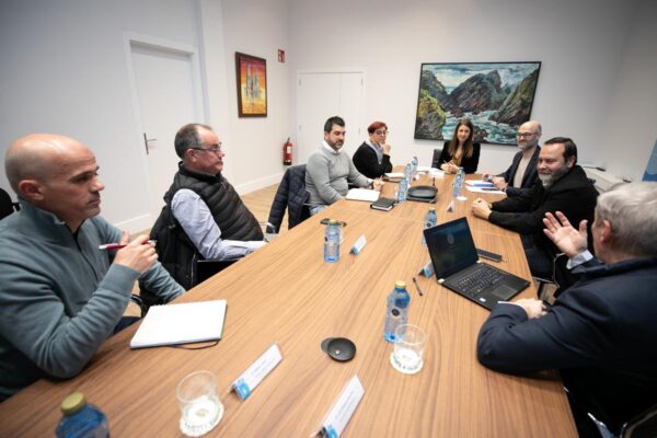 La Xunta y los consejos reguladores del vino gallego promocionarán este producto en el Parlamento Europeo