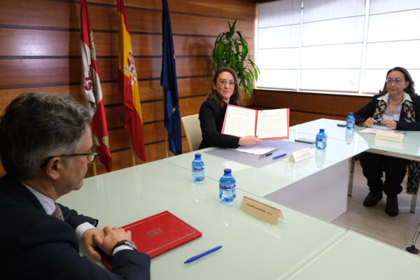 Castilla- León facilita al sector agroalimentario el acceso a 200 M€ en préstamos garantizados