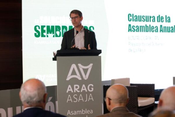 El Gobierno de La Rioja bonificará los dos primeros años de actividad a los agricultores profesionales del medio rural