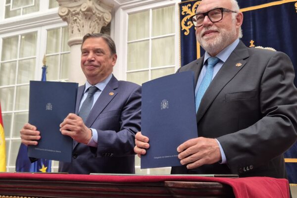Convenio para optimizar el uso de los fondos europeos en proyectos de regadíos de Andalucía