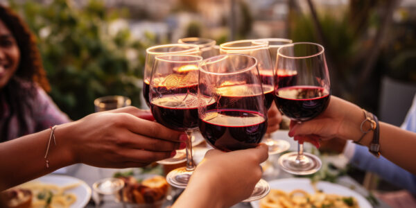 El consumo de vino desciende ligeramente en el último año hasta mayo