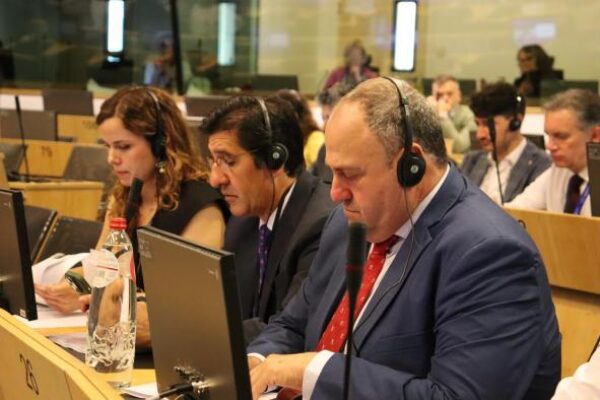 Castilla-La Mancha dice que no en Bruselas al arranque generalizado de viñedo