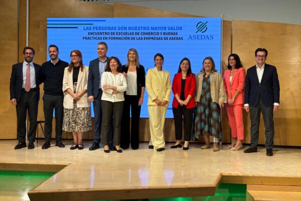 ASEDAS pide títulos específicos de formación profesional para el comercio de alimentación