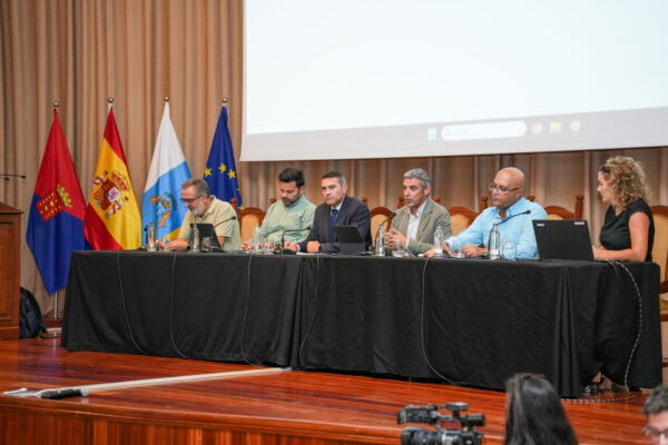 Canarias informa a través de charlas de que la prevención de la filoxera es un compromiso colectivo, no solo del sector vitivinícola