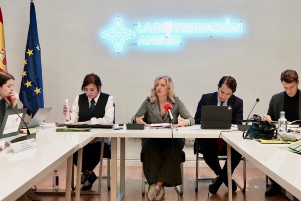 Las empresas de La Distribución elevan a 6.800 M€ su aportación a las arcas públicas