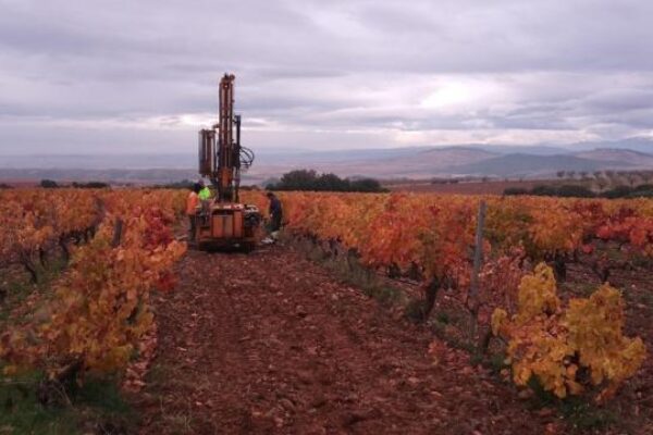 El ICVV estudia la geología y los suelos de Rioja para relacionarlos con la identidad del vino