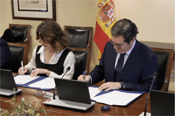CEOE y la Conferencia de Consejos Sociales de las Universidades Españolas refuerzan su alianza para impulsar la colaboración universidad-empresa