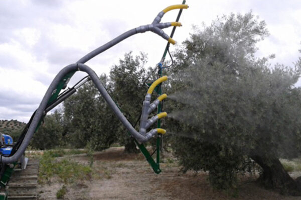 La UJA patenta un pulverizador para olivar que reduce un 70% la pérdida de fitosanitarios