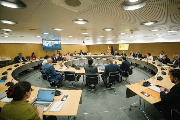 El nuevo Marco Estratégico 2030 busca mejorar la competitividad de las pymes con seis ejes de actuación