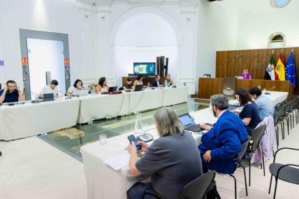 Extremadura destina 1.101 millones a Agricultura en 2027, con 35 millones para regadíos